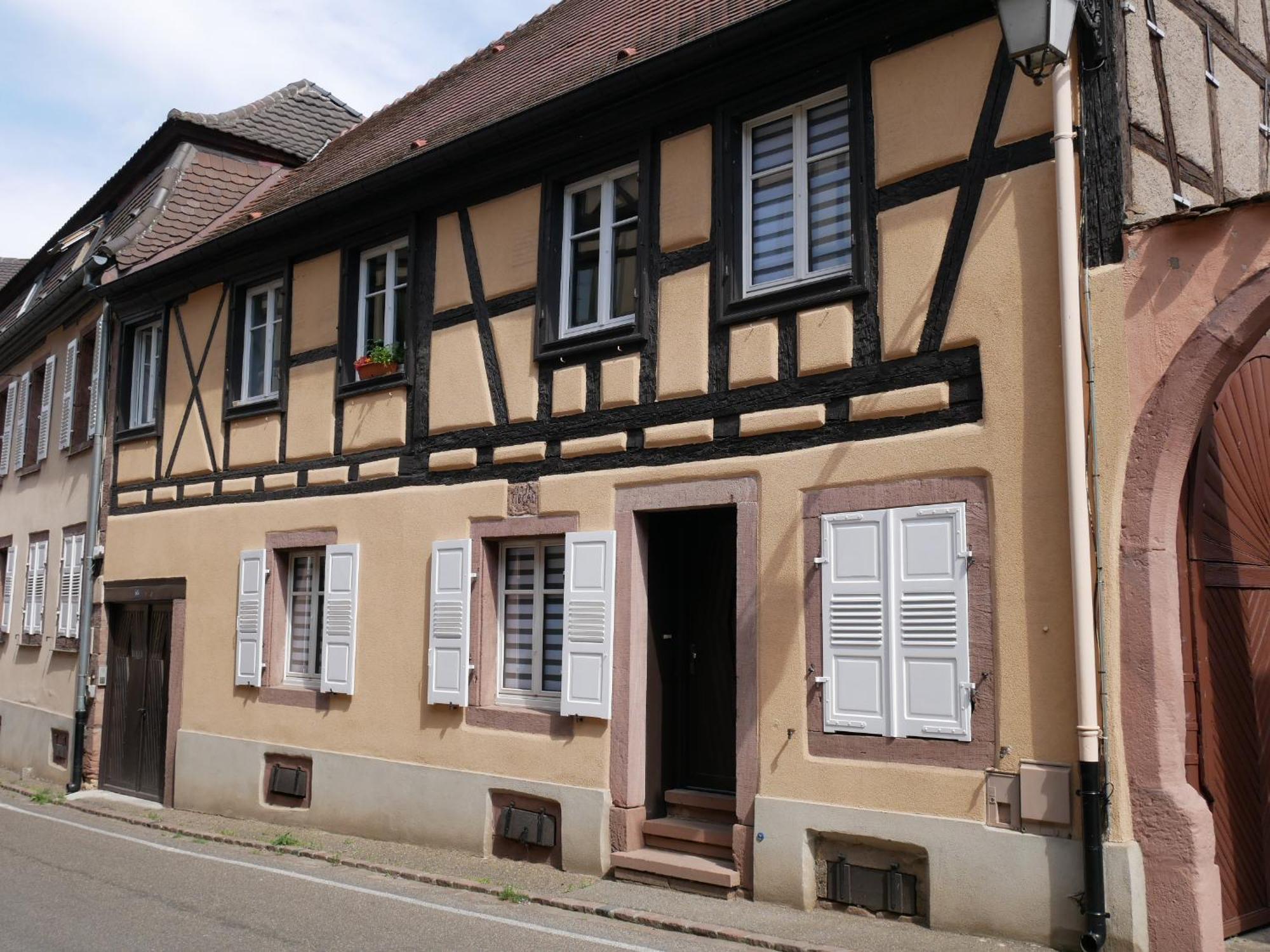 Les Suites - La Cour St Fulrad Saint-Hippolyte  Exterior photo